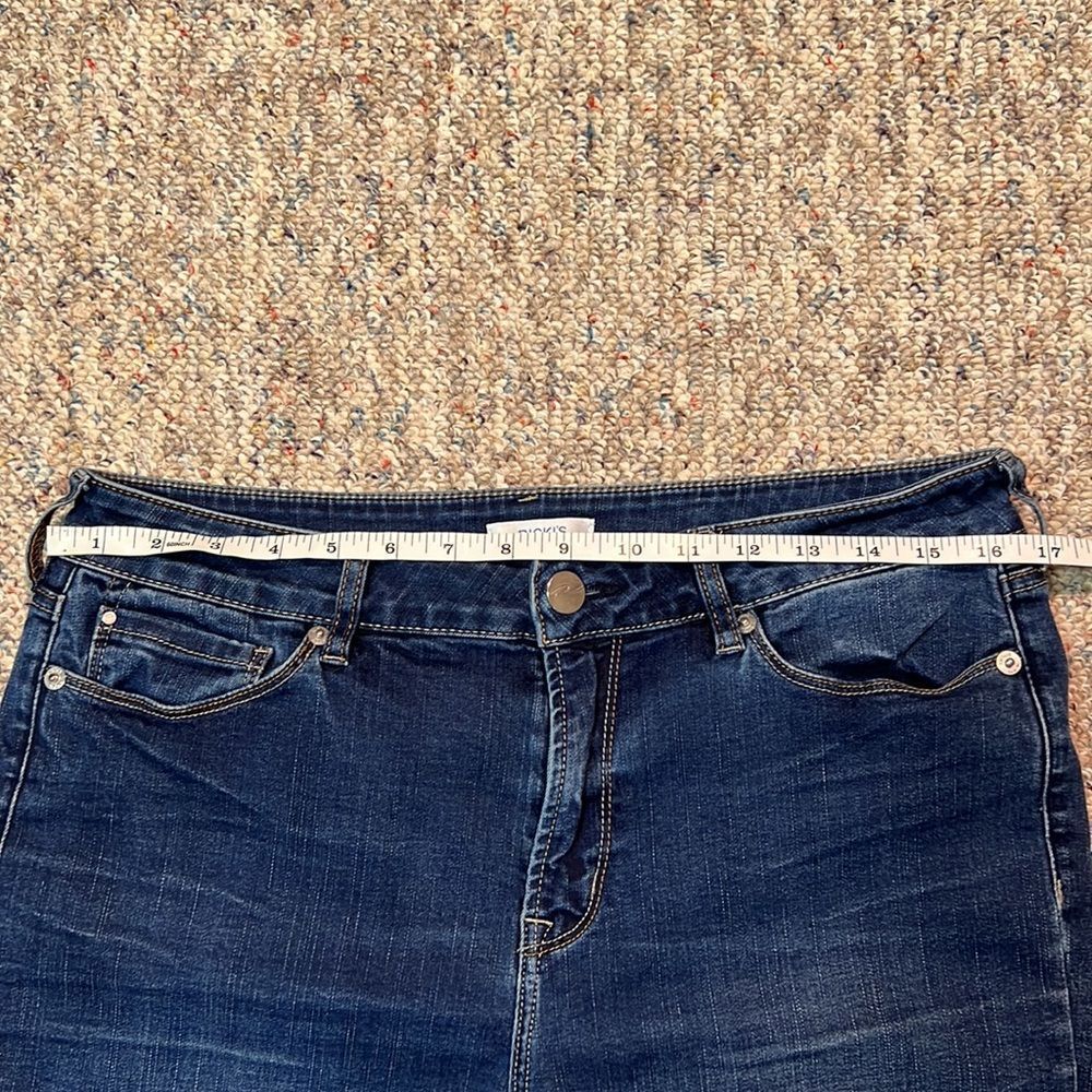 Ricki’s Jean Capri - Picture 9 of 10